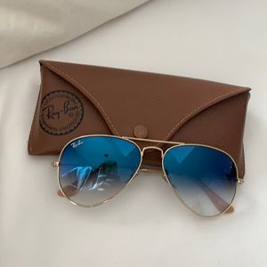 Rayban aviators